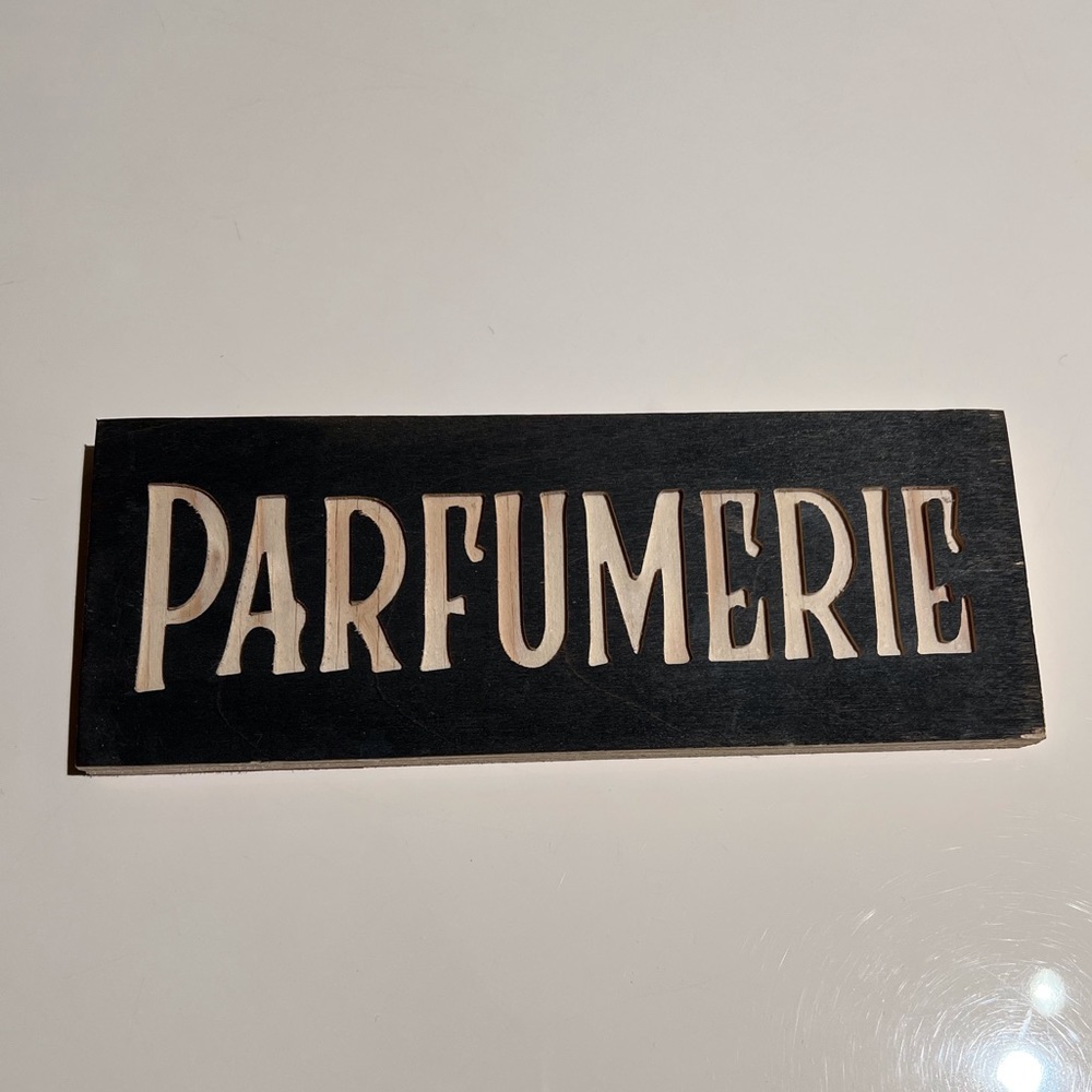 Wooden home decor sign